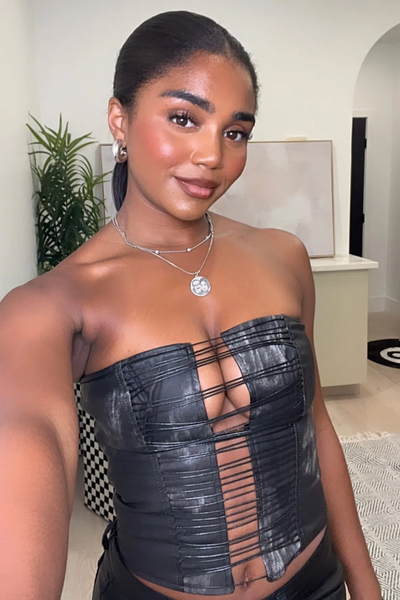 Helen Tube Top (Black)