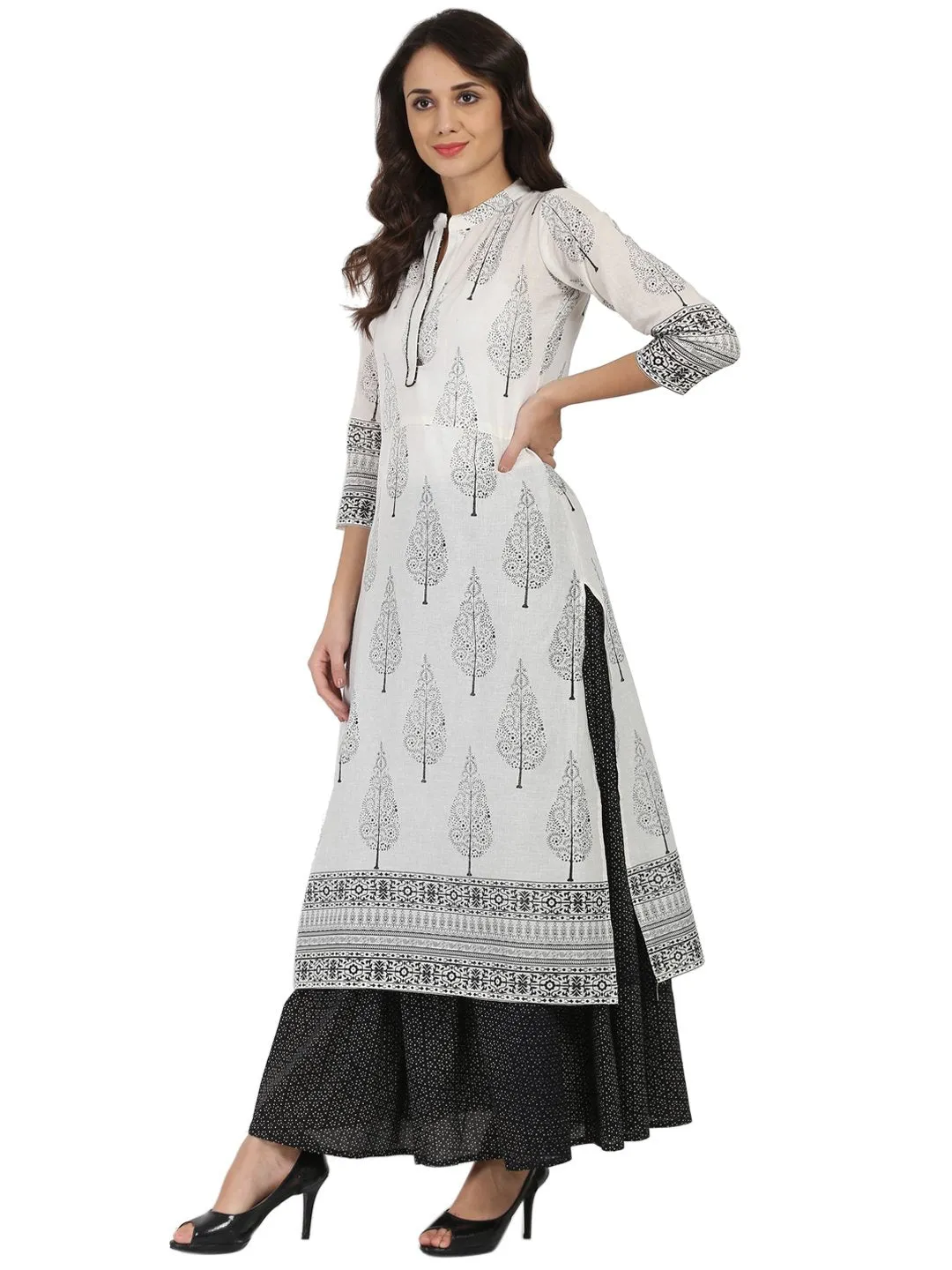 Off White Printed 3/4Th Sleeve Cotton Kurta With Black Printed Skirt